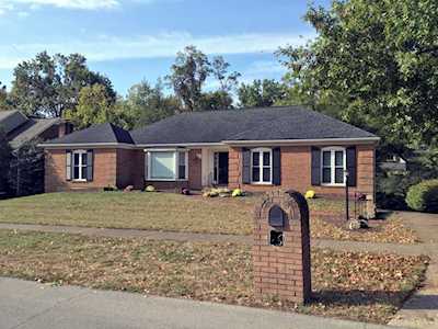 2014 Bainbridge Row Dr Louisville, KY 40207
