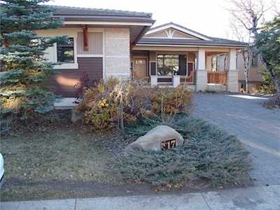 17 Spring Valley Lane SW Calgary, AB T3h 4V2