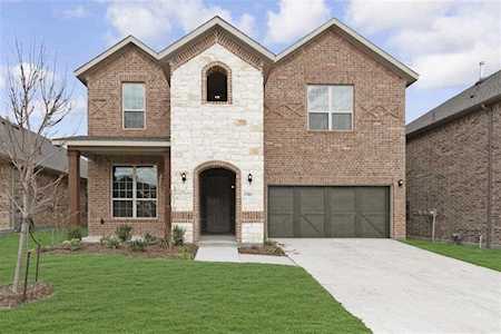 3709 Aspen Brook Lane Fort Worth, TX 76244