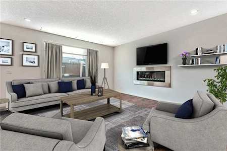 81 Auburn Shores Manor SE Calgary, AB T3M 0Y4