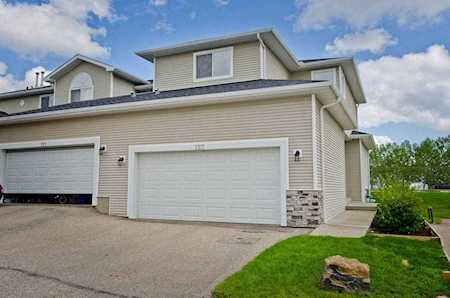 123 Hillview Terrace Strathmore, AB T1P 1X3