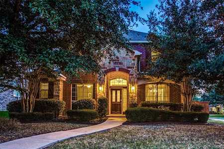 4625 kingsway Lane Mckinney, TX 75070
