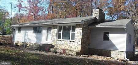 2652 Collins Ct Haymarket, VA 20169