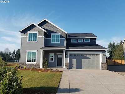 12777 Myrtlewood Oregon City, OR 97045