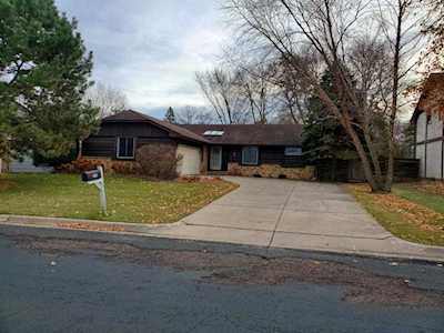 5941 29th Place N Crystal, MN 55422