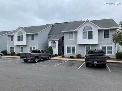 120 W Victoria Court Greenville, NC 27834