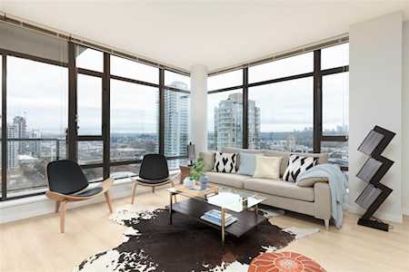 4250 Dawson Street #2503 Burnaby, BC V5C 4B1