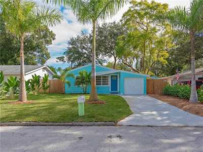 2624 S 46Th Street Gulfport, FL 33711
