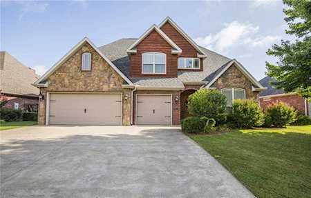 3804 SW Plateau BLVD Bentonville, AR 72712