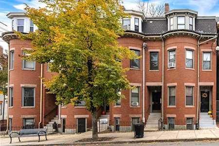 214 Washington Ave #1 Chelsea, MA 02150
