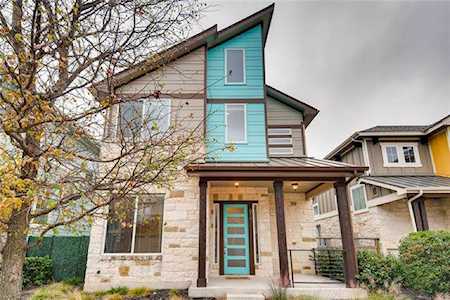 911 Cannoneer Ln Austin, TX 78757