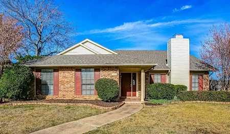 2804 Hamlett Lane Flower Mound, TX 75028