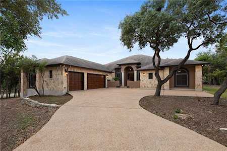 8216 Dark Ridge Cv Austin, TX 78737