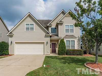61 Oak Alley Trail Clayton, NC 27527