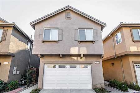 13713 Deane Lane Sylmar, CA 91342