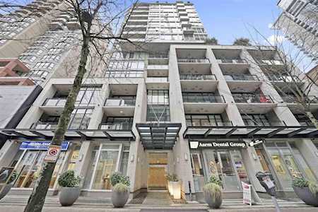 1252 Hornby Street #903 Vancouver, BC V6Z 0A3