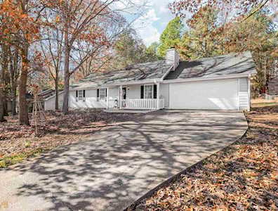 245 Country Woods Dr Covington, GA 30016
