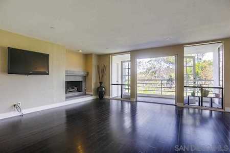 2556 Navarra Drive #B Carlsbad, CA 92009