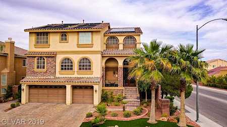 8286 Windsor Oaks St Las Vegas, NV 89139