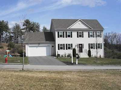 91 Glenside Drive Blackstone, MA 01504