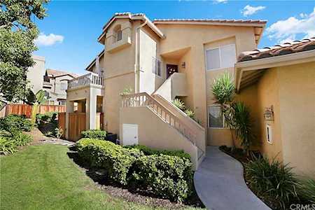 25 Pappagallo Aliso Viejo, CA 92656
