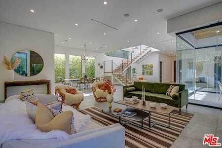 622 N Edinburgh Avenue Los Angeles, CA 90048
