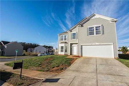 3201 Pikes Peak Dr Gastonia, NC 28052