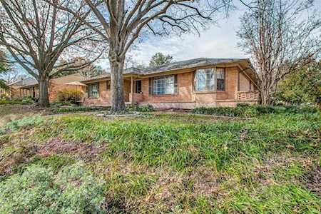 6949 Winchester Street Dallas, TX 75231