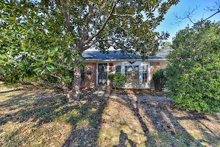 6601 Bedford Ln Louisville, KY 40222