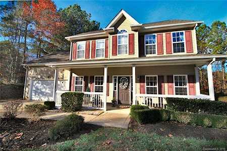 124 Gray Cliff Dr Mooresville, NC 28117