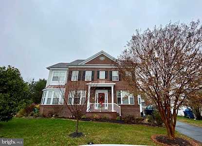 12874 Gentle Shade Dr Bristow, VA 20136