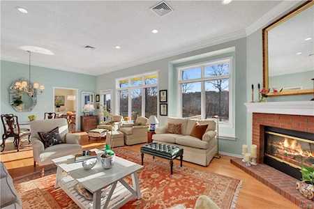 911 Heritage Hills #D Somers, NY 10589
