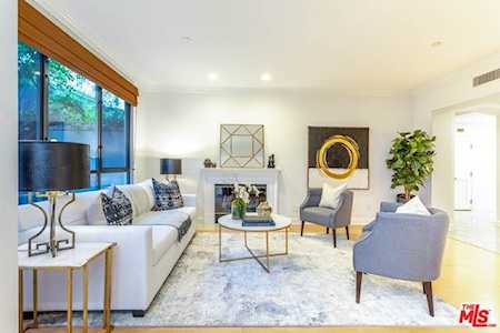 12218 Montana Avenue #102 Los Angeles, CA 90049