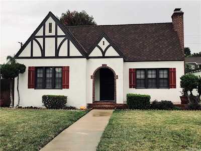 3754 Lewis Avenue Long Beach, CA 90807