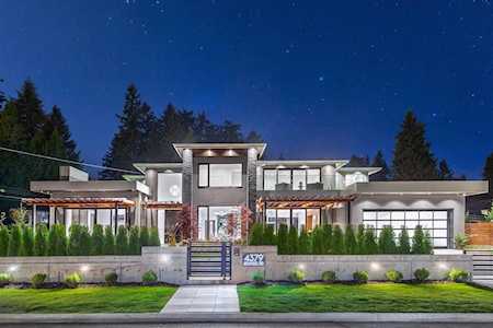 4379 Arundel Road North Vancouver, BC V7R 3T2