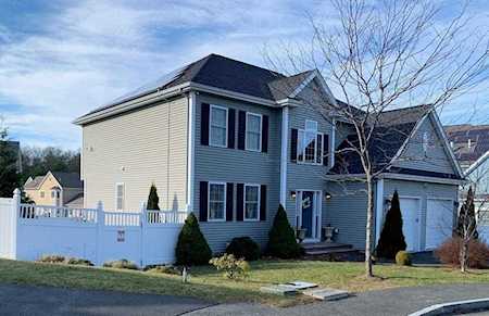 3 Powderkeg Way Saugus, MA 01906