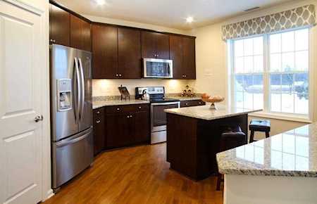220 Martins Landing #406 North Reading, MA 01864