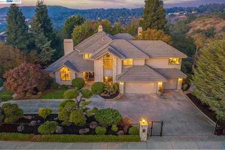4601 Rockingham Ct Oakland, CA 94619