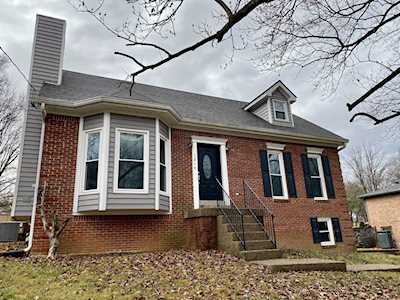1214 Hollendale Way Goshen, KY 40026