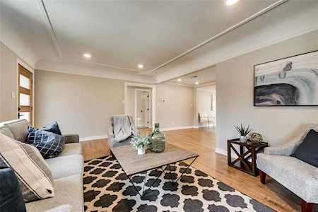 4245 Concho Street Dallas, TX 75206