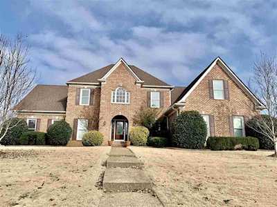 460 Military Cv Collierville, TN 38017