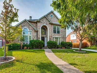 2602 Sir Percival Lane Lewisville, TX 75056