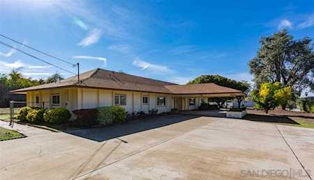 1697 E Lexington Ave. El Cajon, CA 92019