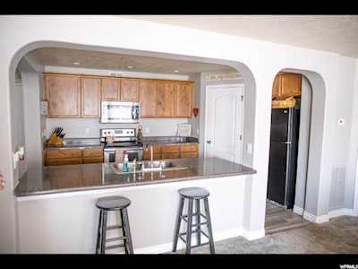 167 N Romney Ln Pleasant Grove, UT 84062