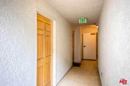3743 S Canfield Avenue #303 Los Angeles, CA 90034