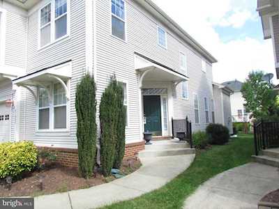 41992 Ural Dr Aldie, VA 20105