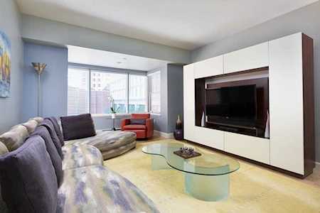10 Bowdoin #409 Boston, MA 02114