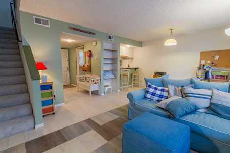 417 West Anapamu Street #A Santa Barbara, CA 93101