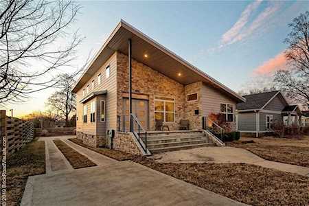 403 NW C ST Bentonville, AR 72712