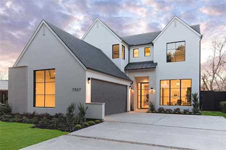 7307 Morton Street Dallas, TX 75209